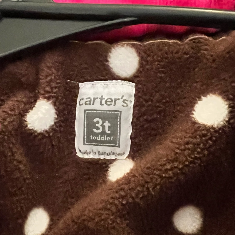 Toddler Puffer vest size 3T - Picture 3 of 4